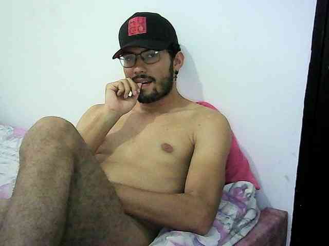 KeyPlay Live Webcam on BongaCams