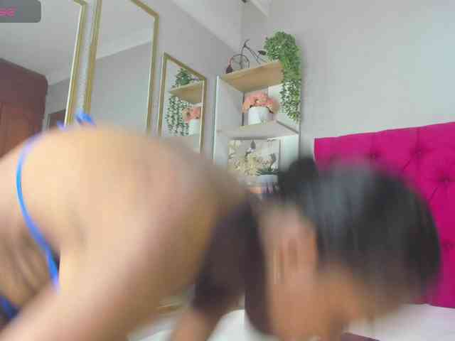 Elenadiazz webcam