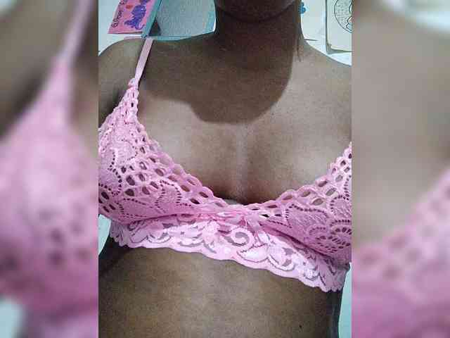 Elenadiazz webcam