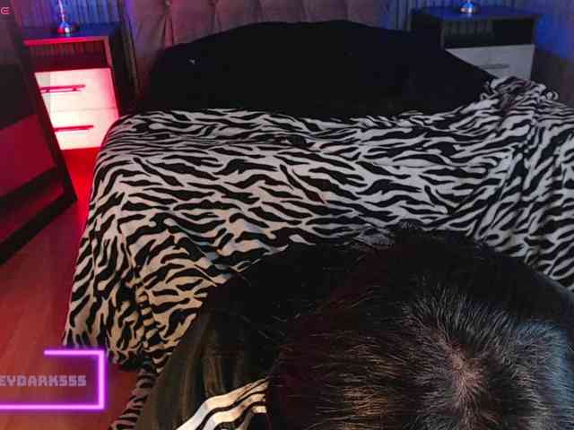 honeydark webcam