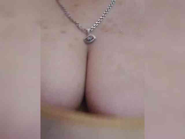 Mari-kis45 webcam