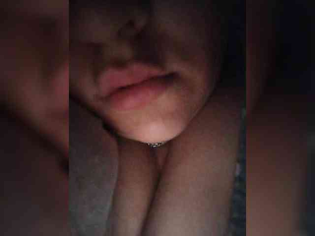 Mari-kis45 webcam