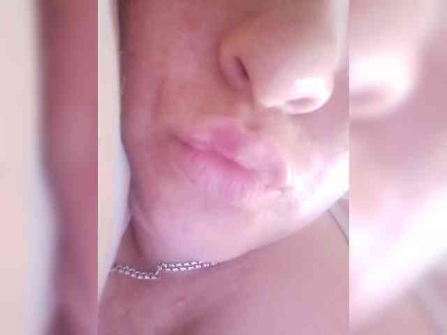 Mari-kis45 webcam