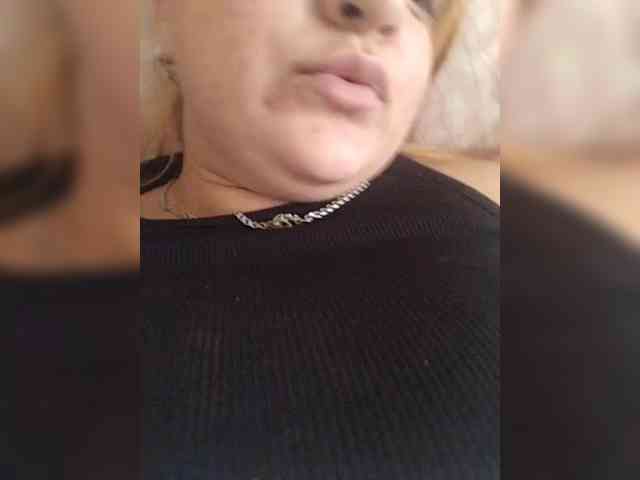 Mari-kis45 webcam