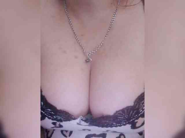Mari-kis45 webcam