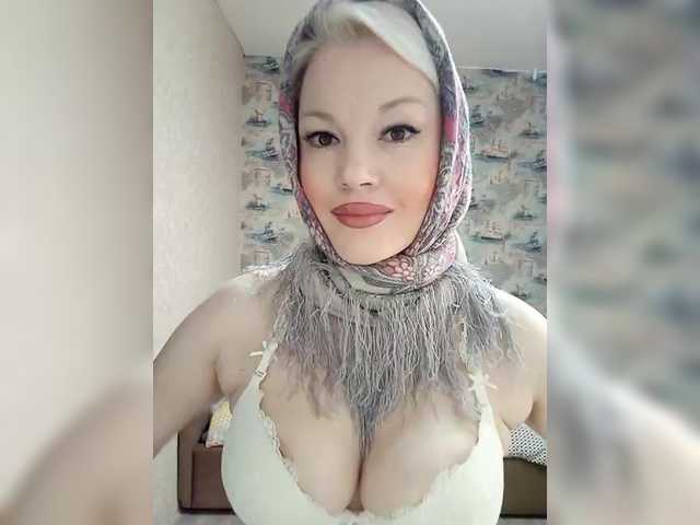 Mediumsomnambula's BongaCams show and profile