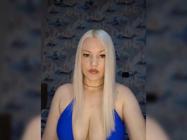 Mediumsomnambula's BongaCams show and profile