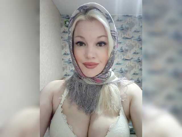 Mediumsomnambula from BongaCams