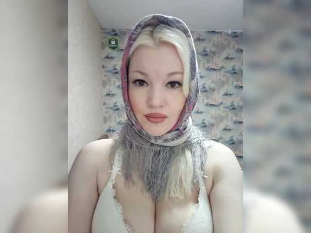 Mediumsomnambula's BongaCams show and profile