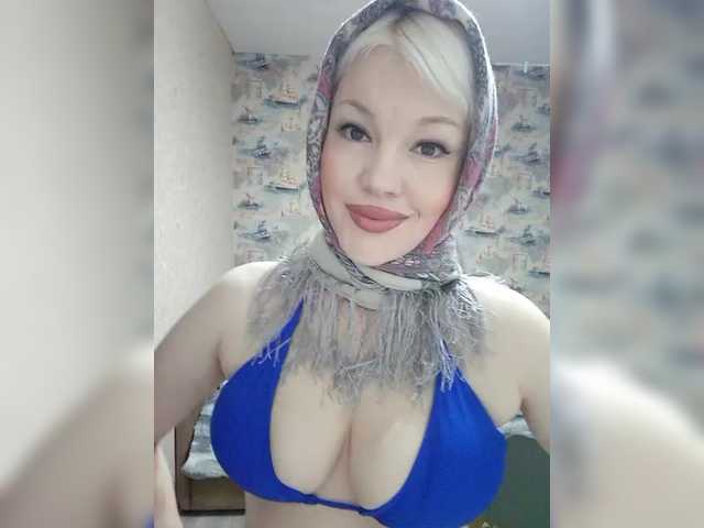 Mediumsomnambula's BongaCams show and profile