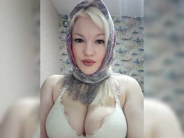 Mediumsomnambula's BongaCams show and profile