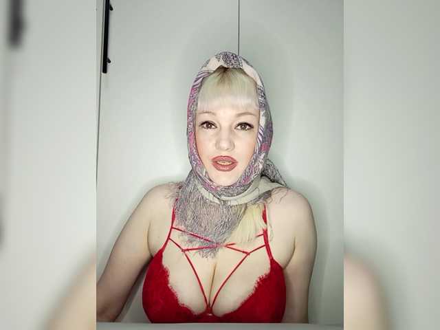 Mediumsomnambula's BongaCams show and profile