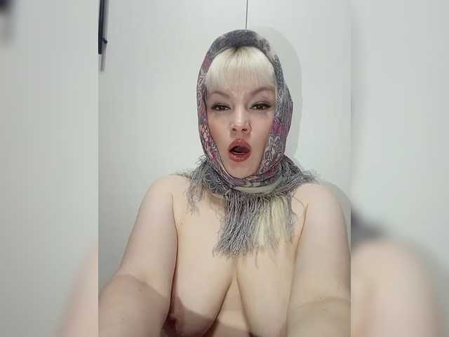 Mediumsomnambula from BongaCams is Freechat