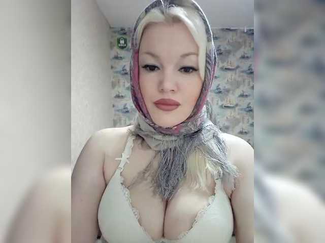 Mediumsomnambula's BongaCams show and profile