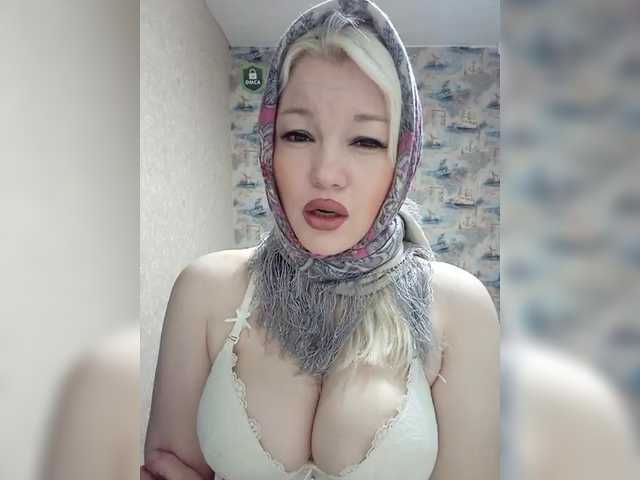 Mediumsomnambula's BongaCams show and profile