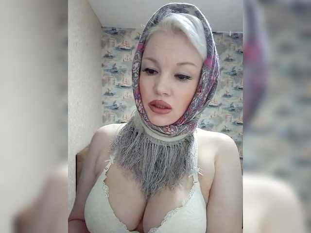 Mediumsomnambula's BongaCams show and profile