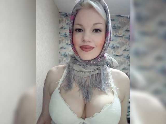 Mediumsomnambula's BongaCams show and profile