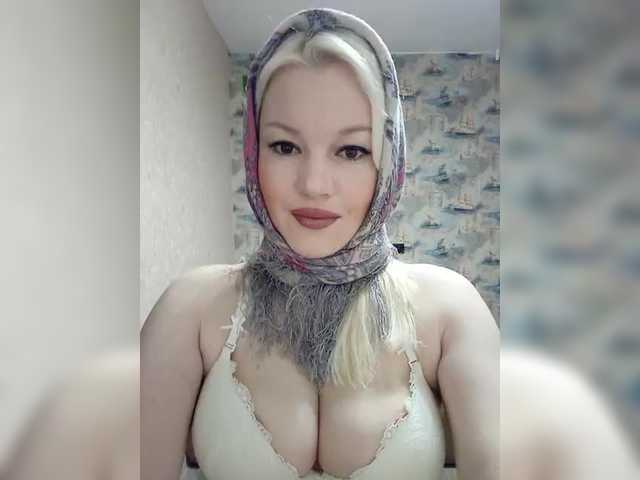 Mediumsomnambula from BongaCams is Freechat