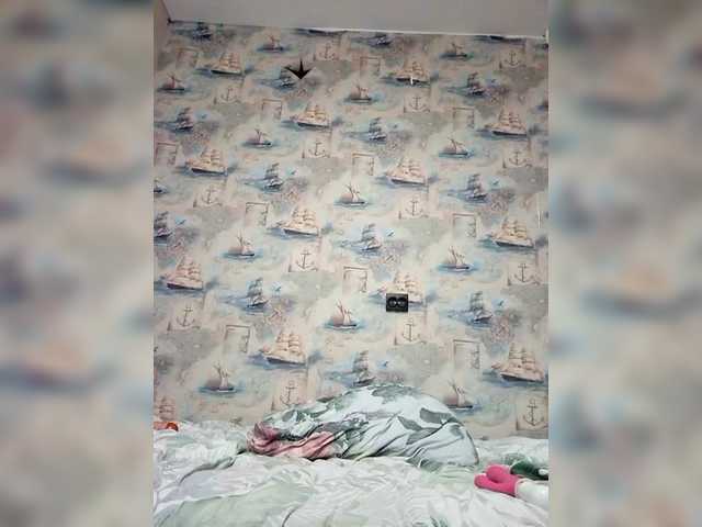 Mediumsomnambula's BongaCams show and profile