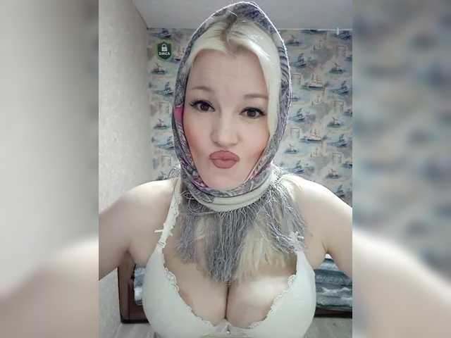 Mediumsomnambula's BongaCams show and profile