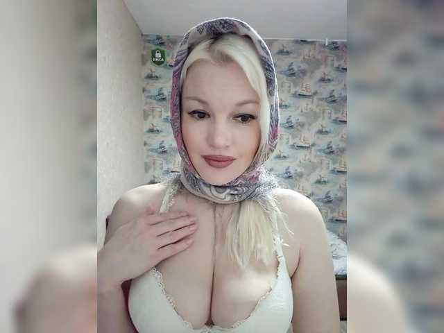 Mediumsomnambula from BongaCams is Freechat