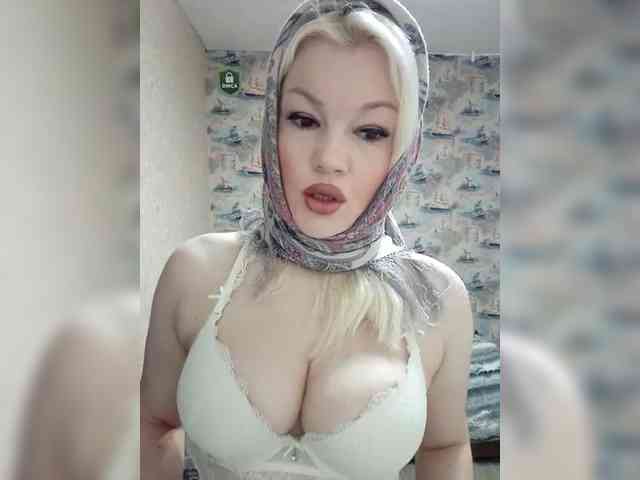 AlenkiyCvetochek webcam