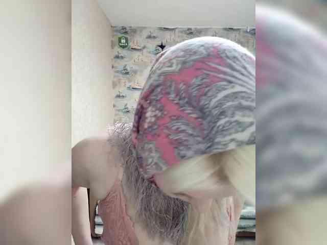 AlenkiyCvetochek webcam