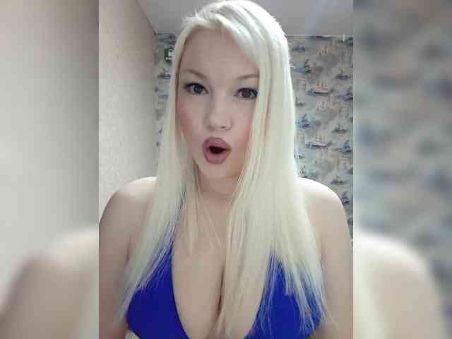 AlenkiyCvetochek webcam