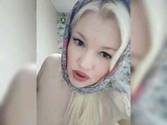 AlenkiyCvetochek webcam