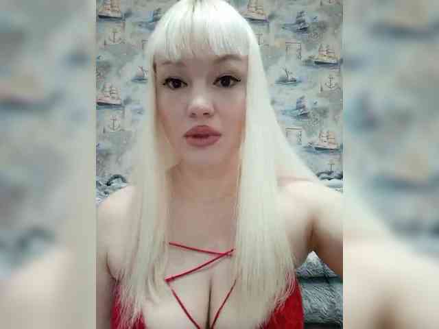 AlenkiyCvetochek webcam