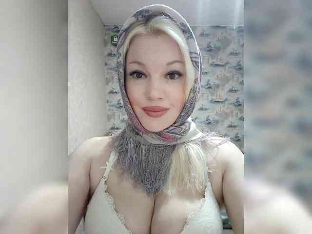 AlenkiyCvetochek webcam