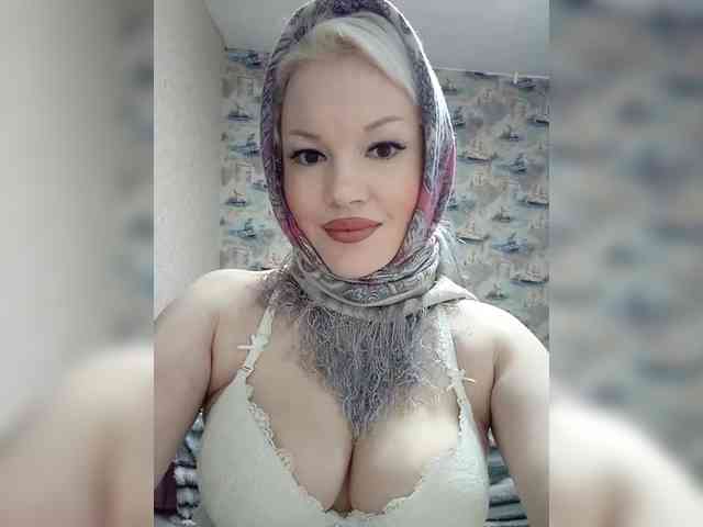 AlenkiyCvetochek webcam