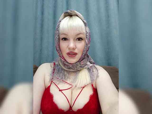 AlenkiyCvetochek webcam