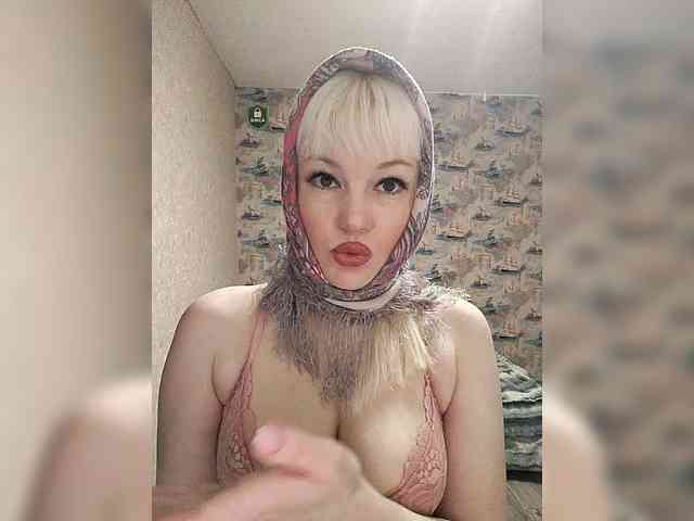 AlenkiyCvetochek webcam