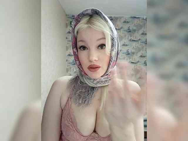 AlenkiyCvetochek webcam