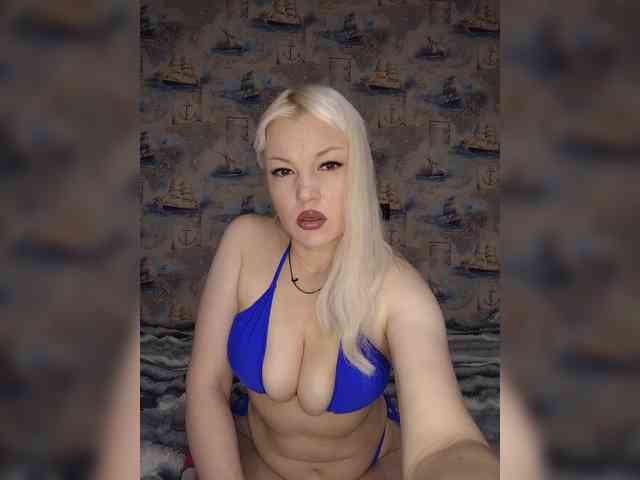 AlenkiyCvetochek webcam