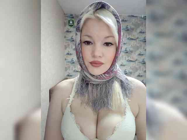 AlenkiyCvetochek webcam