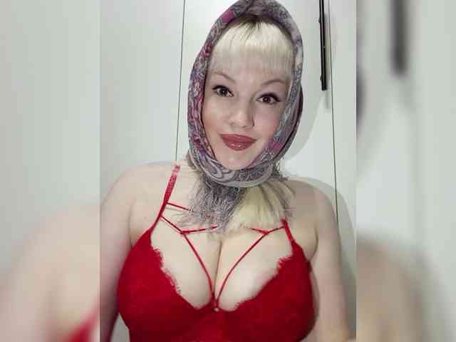 AlenkiyCvetochek webcam