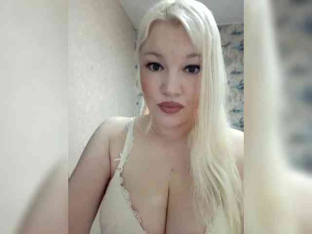 AlenkiyCvetochek webcam