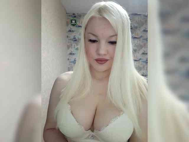 AlenkiyCvetochek webcam