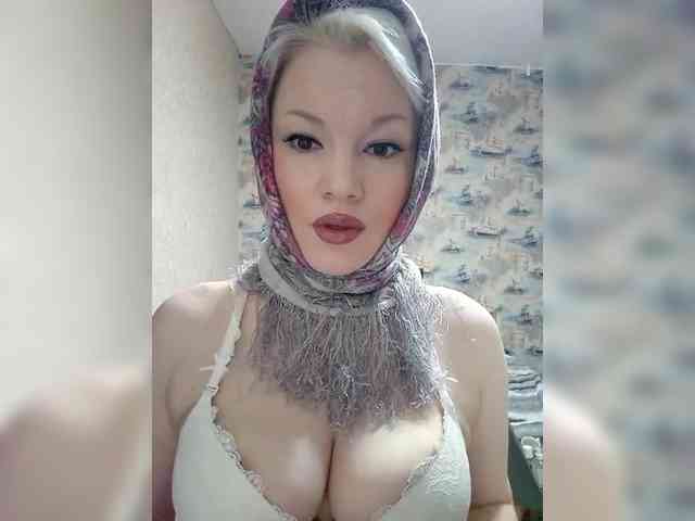 AlenkiyCvetochek webcam