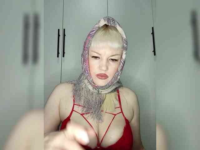 AlenkiyCvetochek webcam