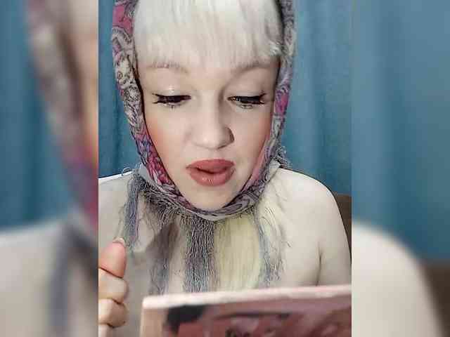 AlenkiyCvetochek webcam