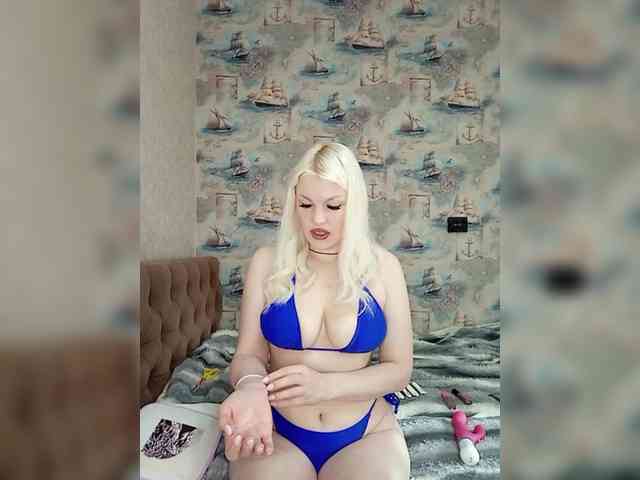 AlenkiyCvetochek webcam