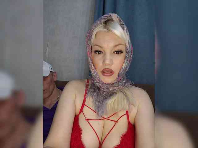 AlenkiyCvetochek webcam