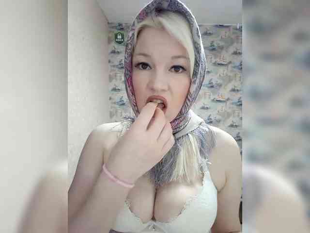 AlenkiyCvetochek webcam