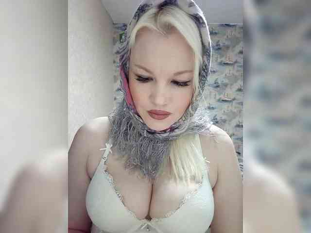 AlenkiyCvetochek webcam