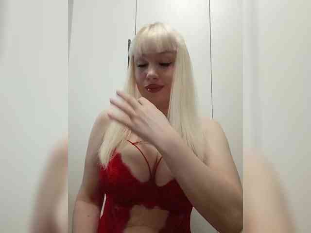 AlenkiyCvetochek webcam