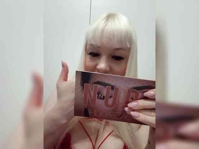 AlenkiyCvetochek webcam