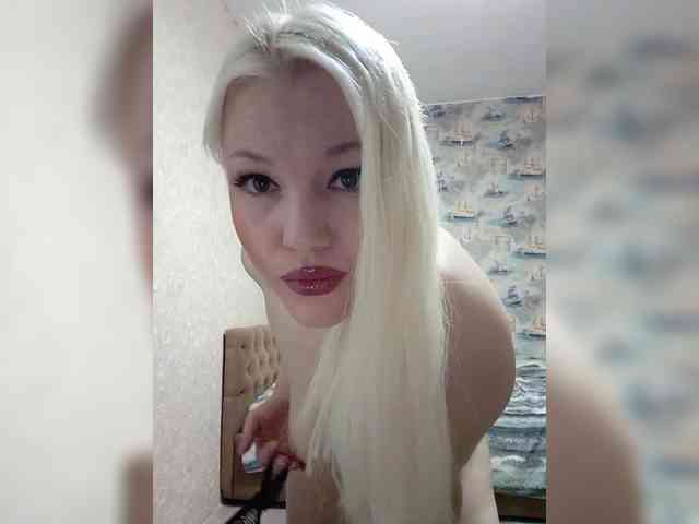 AlenkiyCvetochek webcam